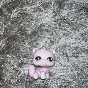 LPS PERSIAN CAT #891 ! In great condition! Needs a good home !!